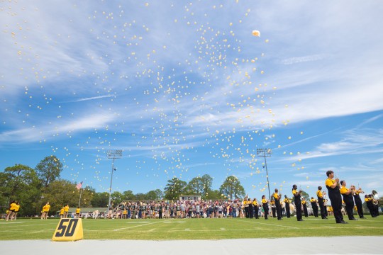 160903webmd-waycrosslrm-83-balloons-childhood-cancer